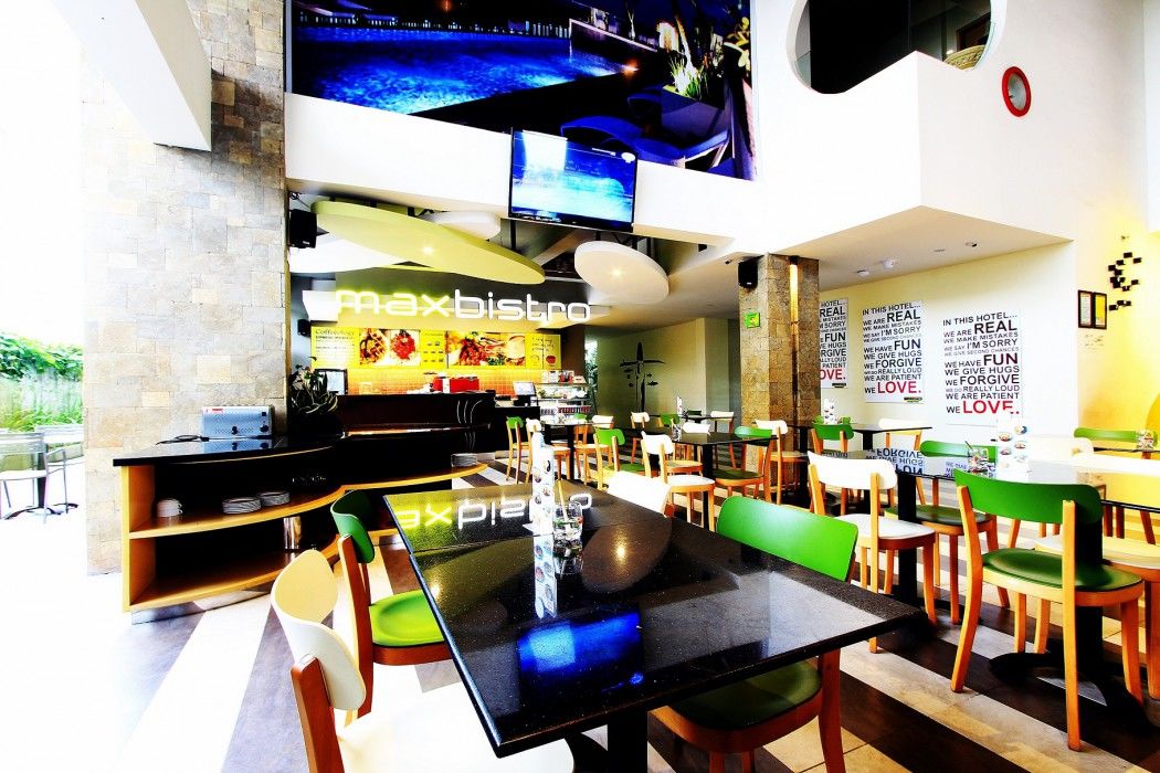 Maxonehotels At Bukit Jimbaran Exterior foto